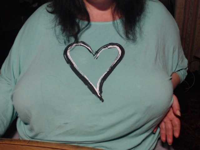 tanyvel34 live cam on BongaCams