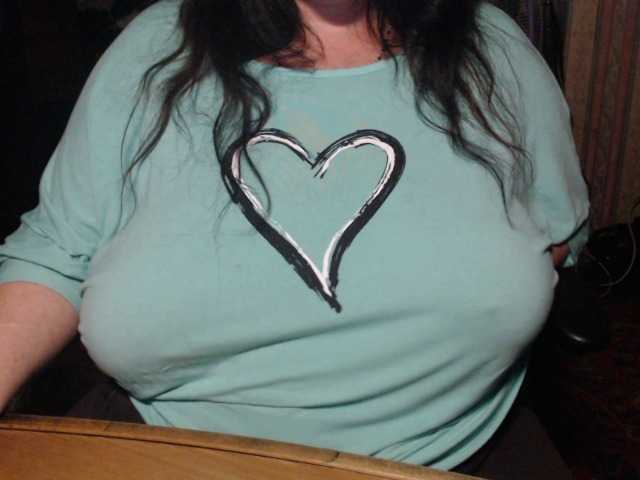 tanyvel34 live cam on BongaCams