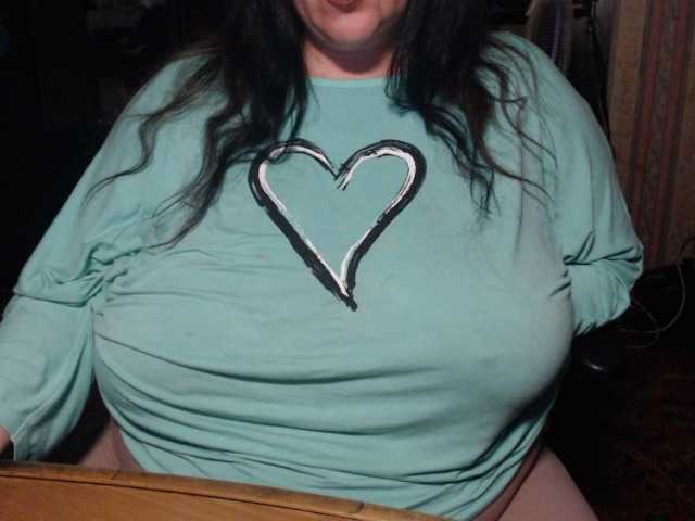 tanyvel34 live cam on BongaCams