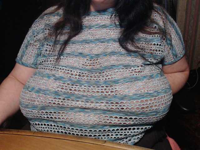 tanyvel34 live cam on BongaCams