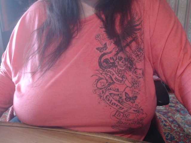 tanyvel34 live cam on BongaCams