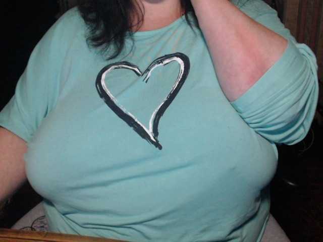 tanyvel34 live cam on BongaCams