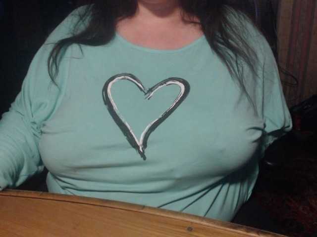 tanyvel34 live cam on BongaCams