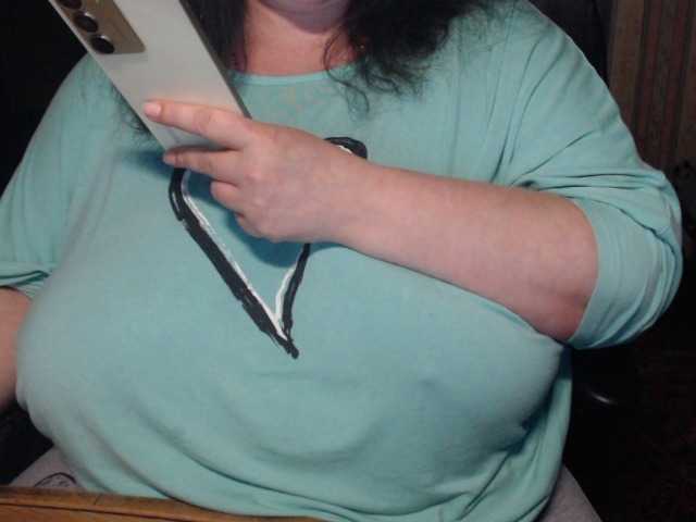 tanyvel34 live cam on BongaCams