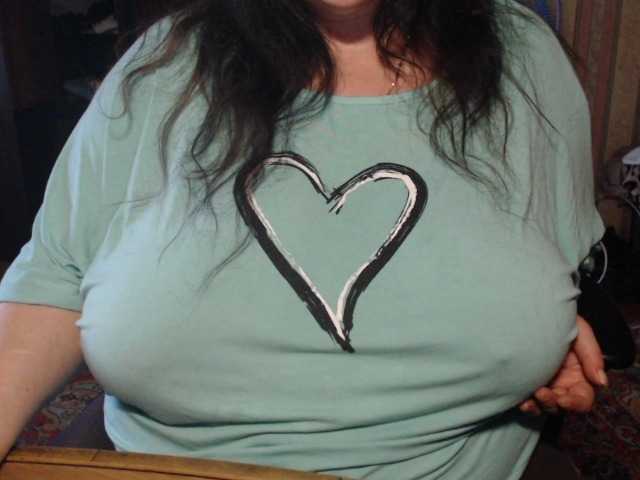 tanyvel34 live cam on BongaCams
