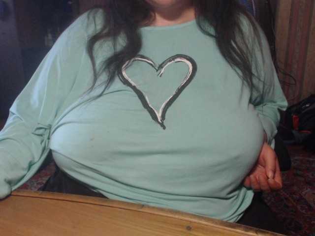 tanyvel34 live cam on BongaCams