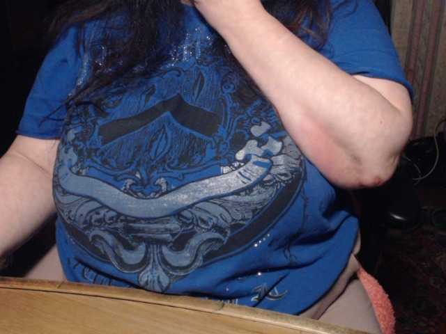 tanyvel34 live cam on BongaCams