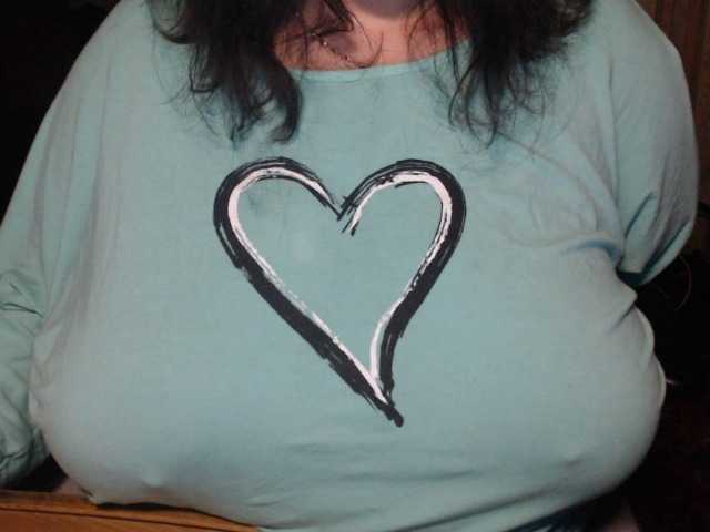 tanyvel34 live cam on BongaCams