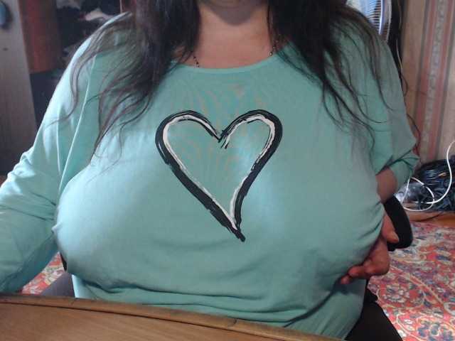tanyvel34 live cam on BongaCams