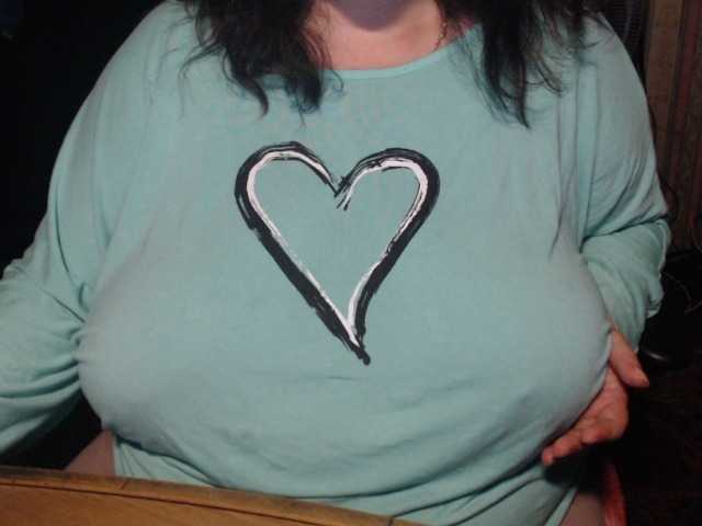 tanyvel34, en directo ahora en BongaCams