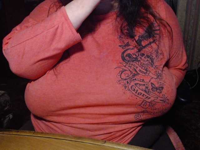 tanyvel34 live cam on BongaCams