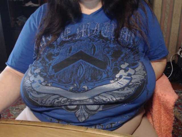 tanyvel34 live cam on BongaCams