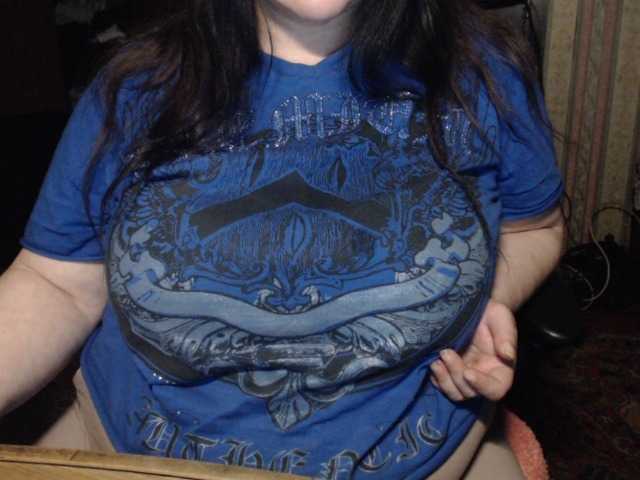 tanyvel34 live cam on BongaCams
