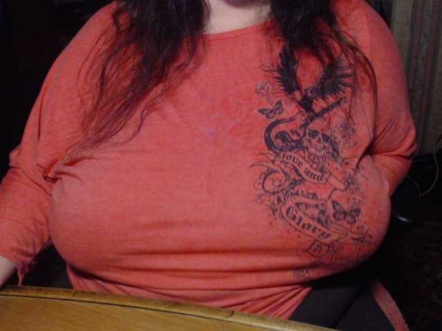 tanyvel34 live cam on BongaCams