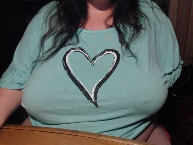 tanyvel34 live cam on BongaCams