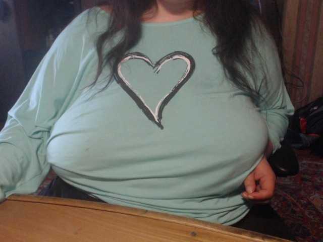 tanyvel34 live cam on BongaCams