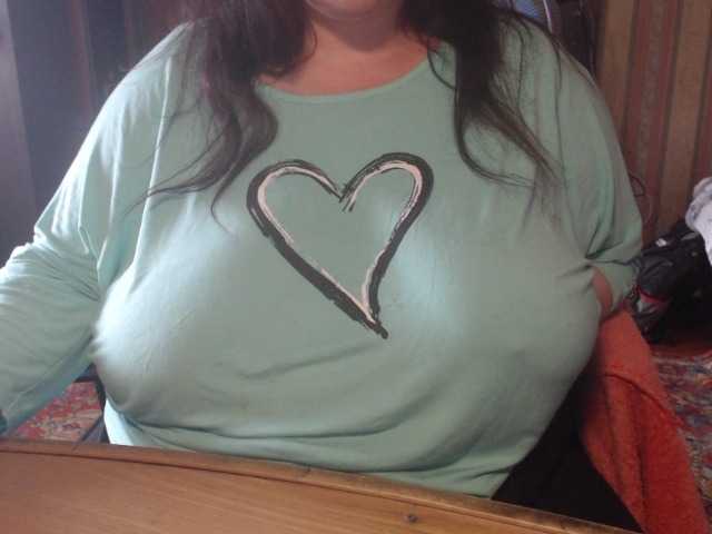 tanyvel34 live cam on BongaCams