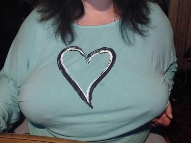 tanyvel34 live cam on BongaCams