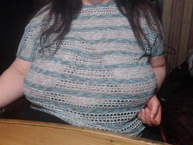 tanyvel34 live cam on BongaCams