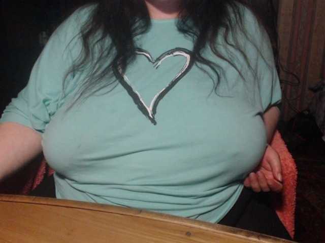 tanyvel34 live cam on BongaCams