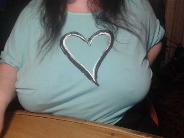 tanyvel34 live cam on BongaCams