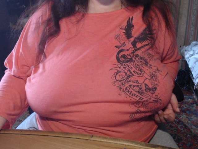 tanyvel34 live cam on BongaCams