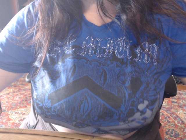 tanyvel34 live cam on BongaCams