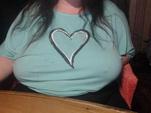 tanyvel34 live cam on BongaCams