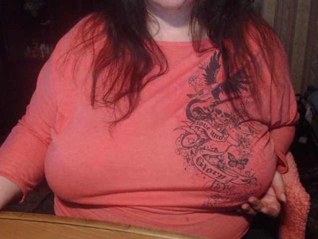 tanyvel34 live cam on BongaCams