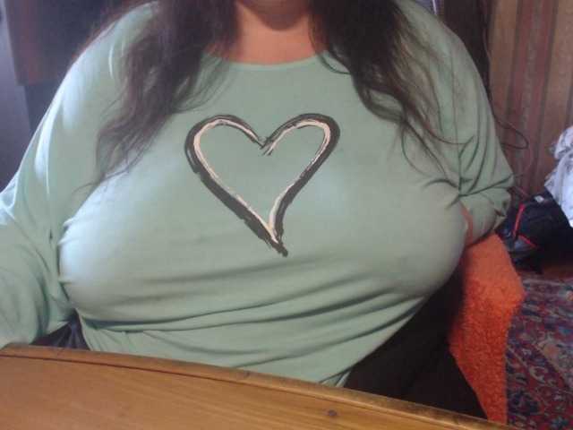 tanyvel34 live cam on BongaCams