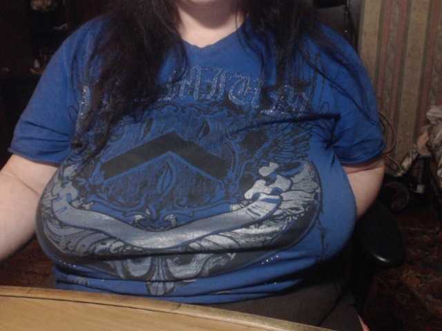 tanyvel34 live cam on BongaCams