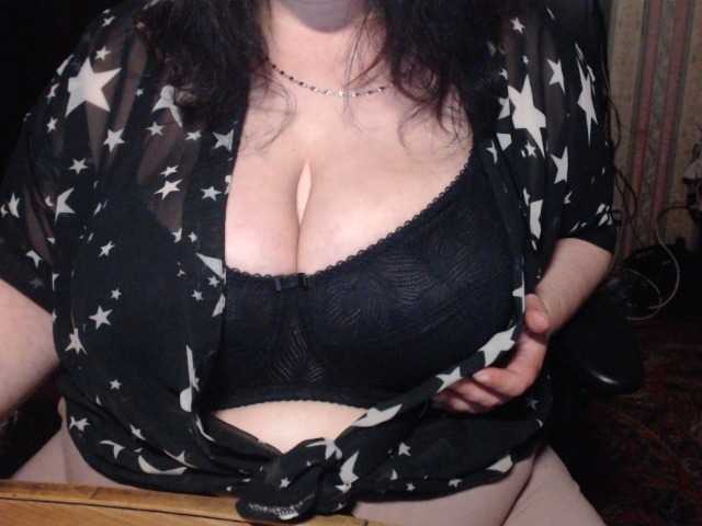 tanyvel34, en vivo ahora en BongaCams