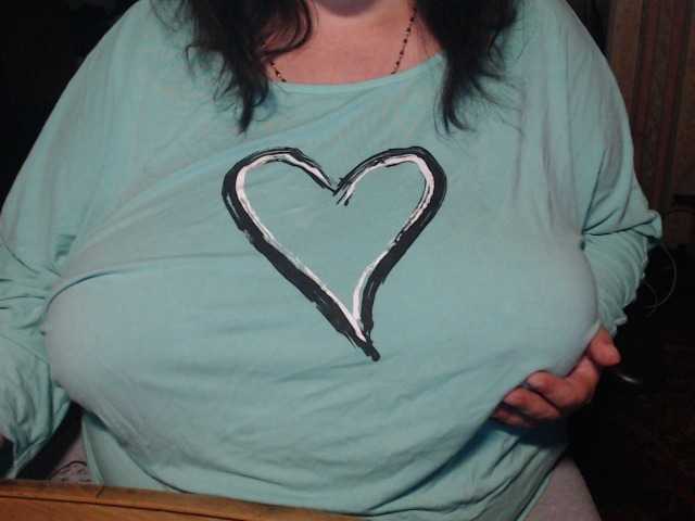 tanyvel34 live cam on BongaCams