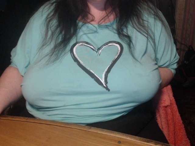 tanyvel34 live cam on BongaCams