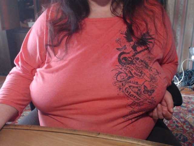 tanyvel34 live cam on BongaCams