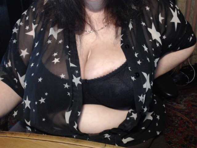tanyvel34, en vivo ahora en BongaCams