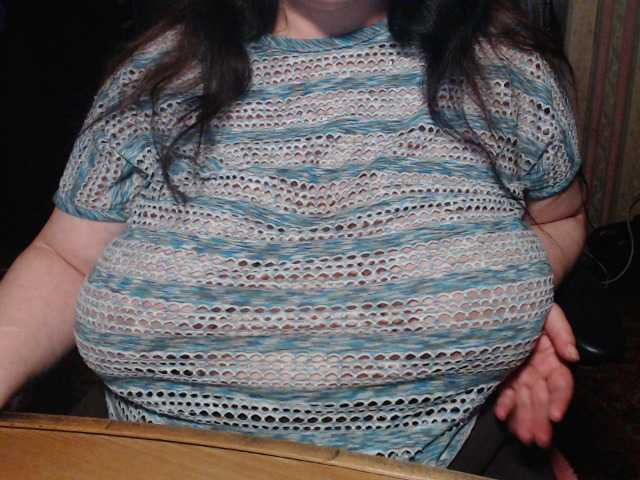 tanyvel34 live cam on BongaCams
