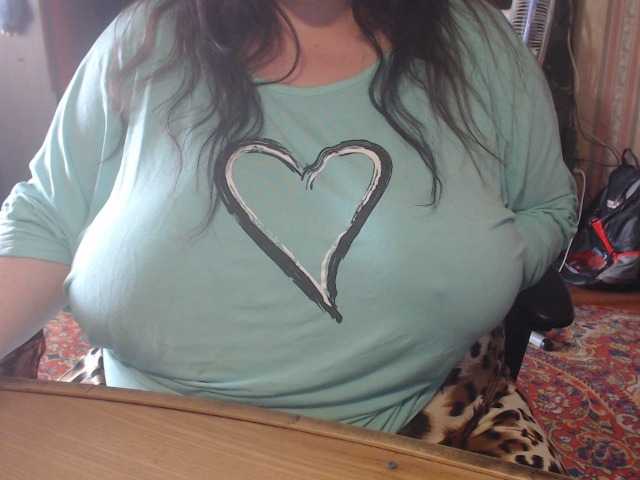 tanyvel34 live cam on BongaCams
