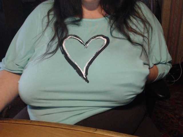 tanyvel34 live cam on BongaCams