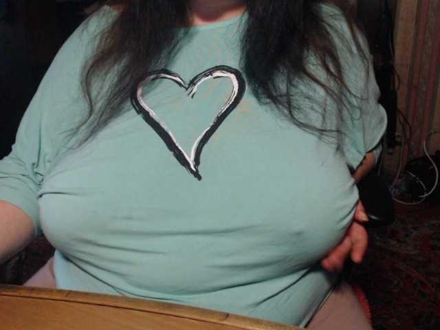tanyvel34 live cam on BongaCams