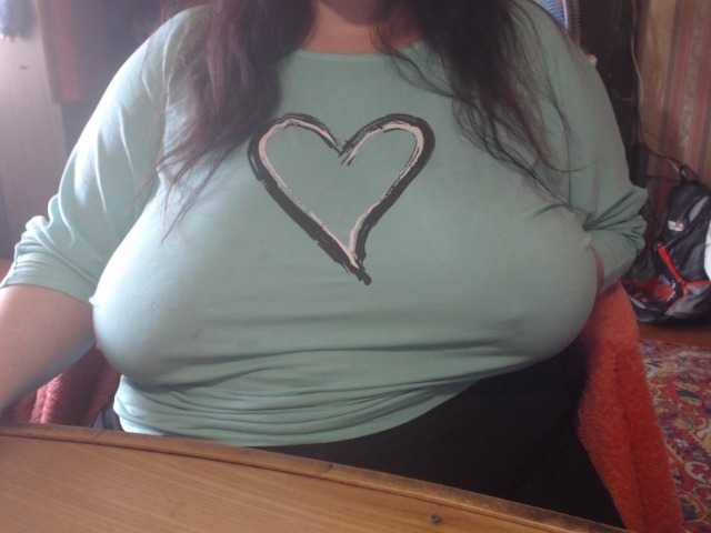tanyvel34 live cam on BongaCams