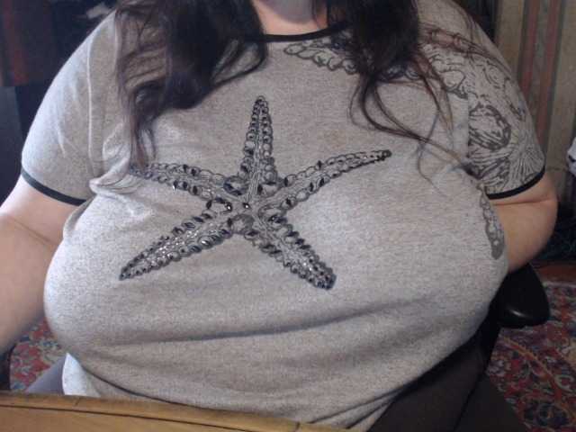 tanyvel34 live cam on BongaCams