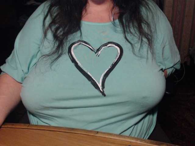 tanyvel34 live cam on BongaCams
