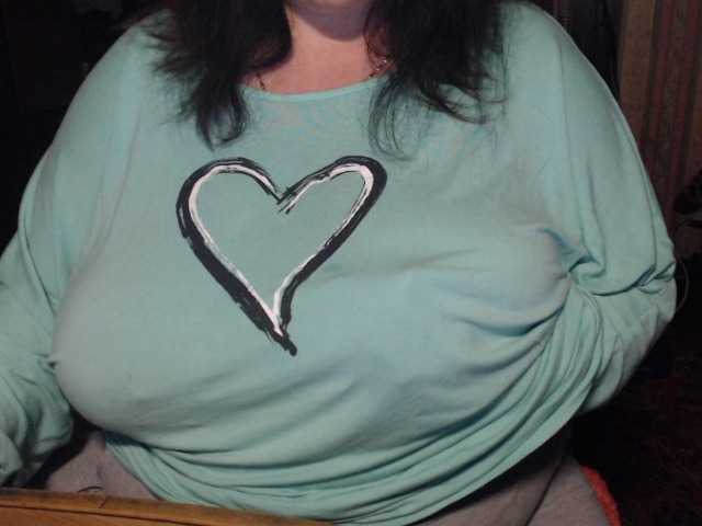 tanyvel34 live cam on BongaCams