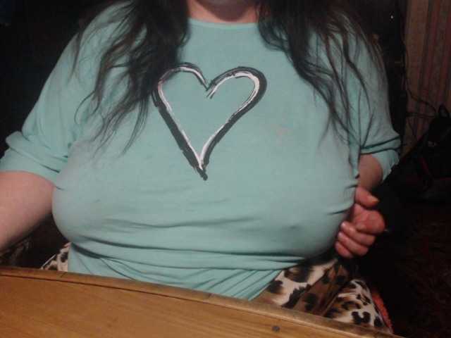 tanyvel34 live cam on BongaCams