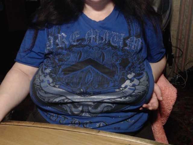 tanyvel34 live cam on BongaCams