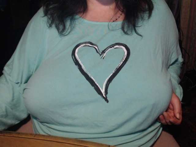 tanyvel34 live cam on BongaCams