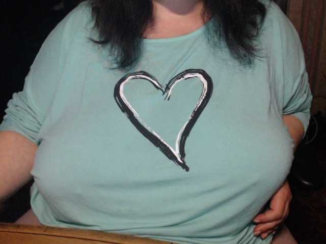 tanyvel34 live cam on BongaCams