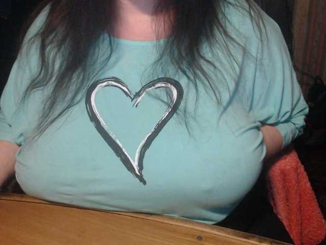 tanyvel34 live cam on BongaCams