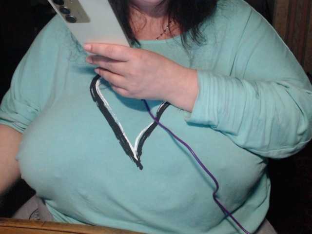 tanyvel34 live cam on BongaCams